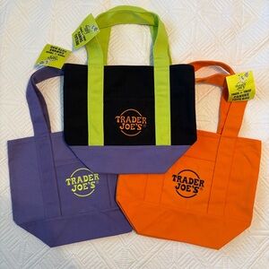 TRADER JOE’S Trick Or Treat Mini Canvas Tote Bags Set of 3 Purple, Orange, Multi